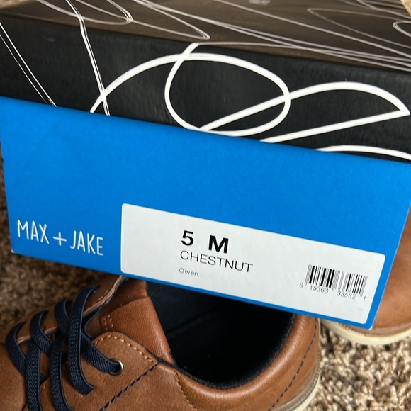 Max+Jane brown slide on shoes - Picture 6 of 6